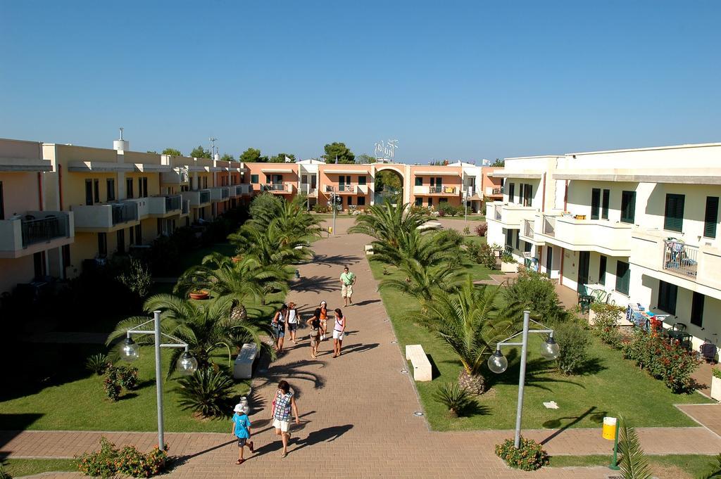 Hotel Thalas Club Torre dell'Orso Exterior foto